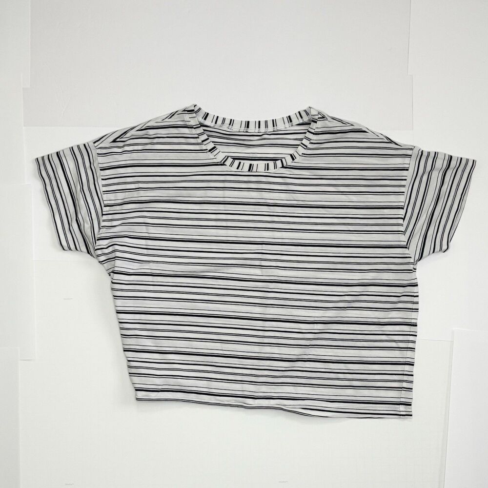 Lululemon Cates Women's T-shirt Black and White Stripe